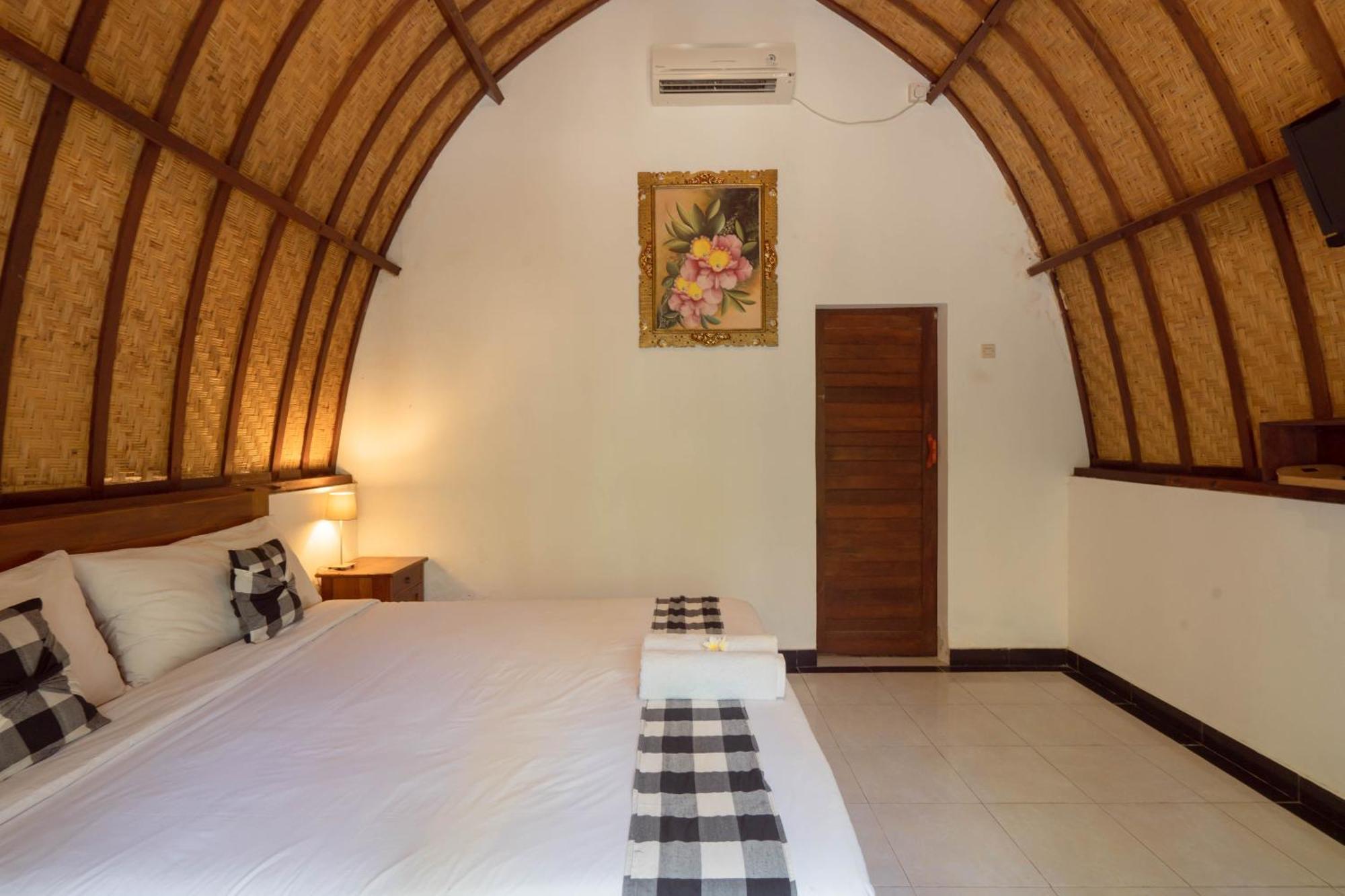 Ratu Cottage By Ourstory Travels Batununggul Luaran gambar