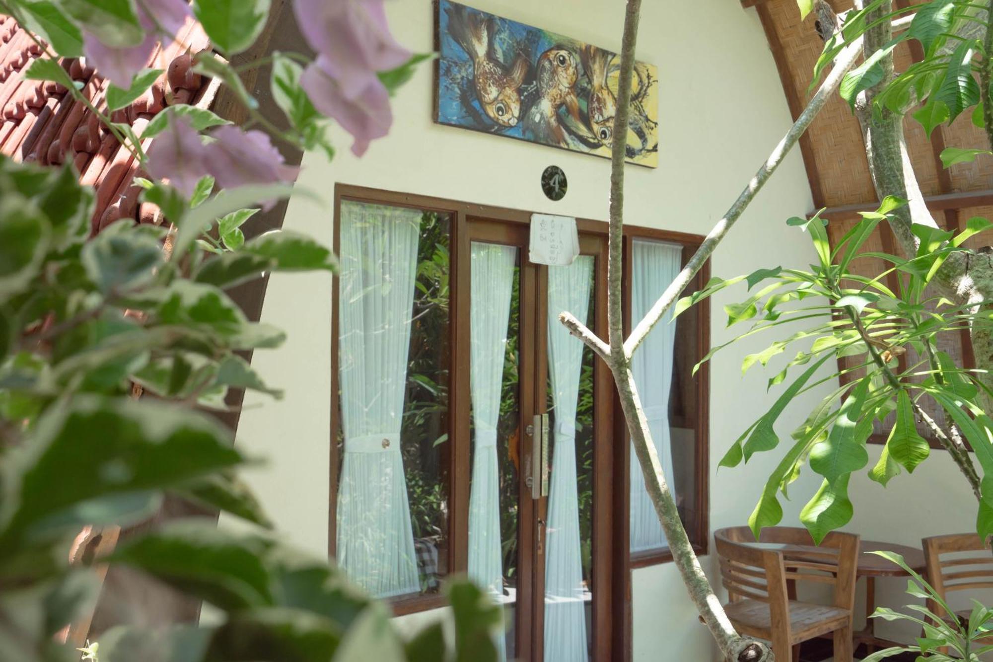 Ratu Cottage By Ourstory Travels Batununggul Luaran gambar
